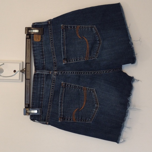 Signature Levi Strauss Dark Blue Denim Jean Shorts size 2 - Picture 9 of 12